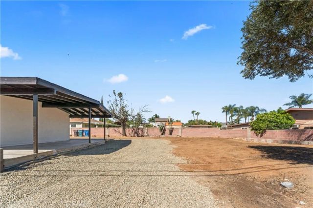 5610 Lewis, Riverside, CA 92503