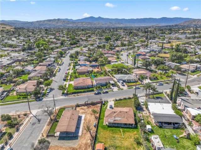 5610 Lewis, Riverside, CA 92503