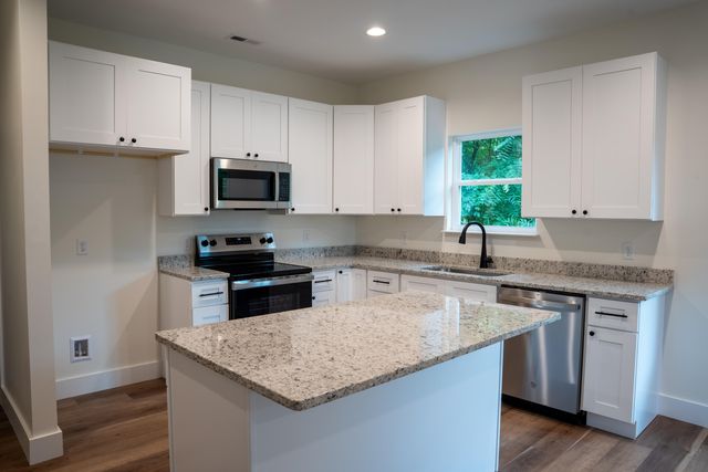 260 High Street, Charleston, TN 37310