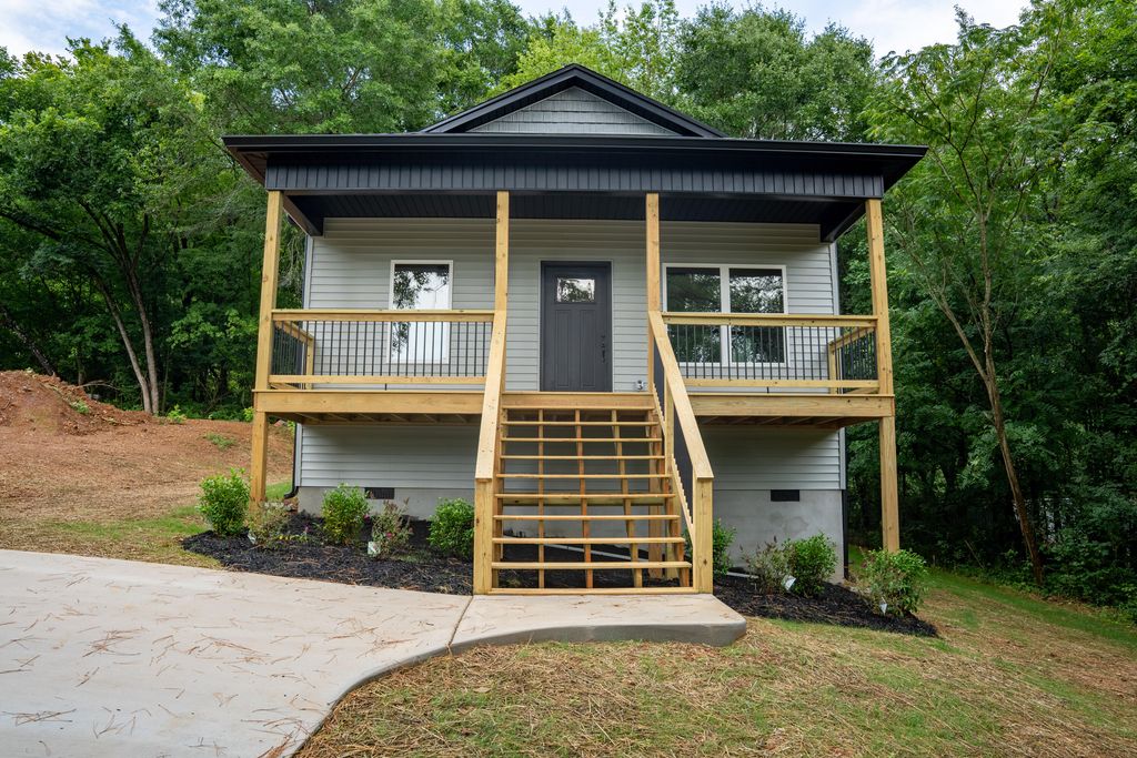 260 High Street, Charleston, TN 37310