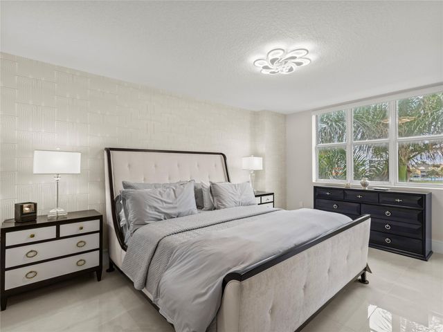 2700 N Federal Hwy 407, Boynton Beach, FL 33435