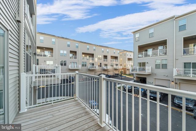 203 PARK CENTRAL TER, Manassas, VA 20111