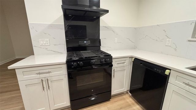 4507 Dorsett Oaks CIR A, Austin, TX 78727