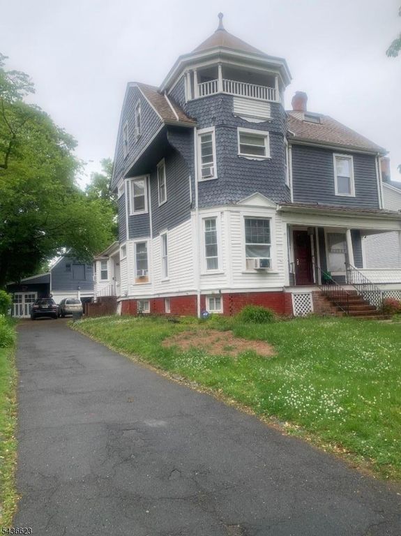 315 N Arlington Ave, East Orange City, NJ 07017