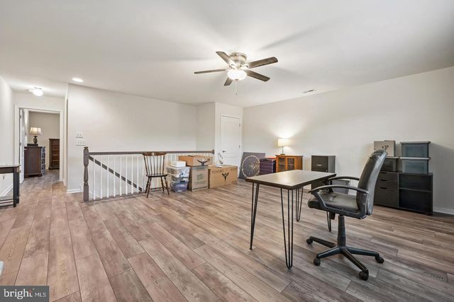 228 KIPPEN DR, Williamstown, NJ 08094