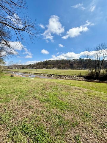 2068 Market Street, Dayton, TN 37321