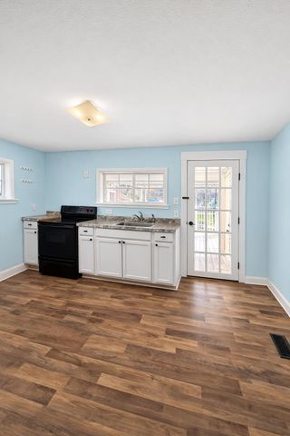 2068 Market Street, Dayton, TN 37321