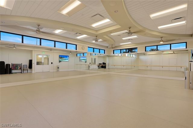 9509 Ironstone TER 201, Naples, FL 34120