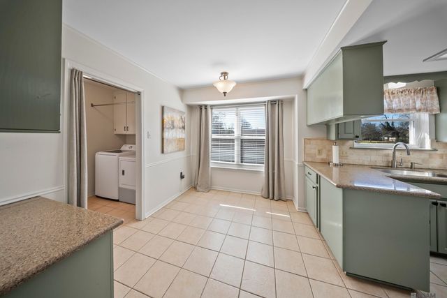 3147 Lake Forest Park Ave, Baton Rouge, LA 70816