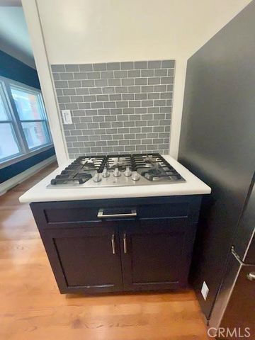 2121 James M Wood Boulevard 205, Los Angeles, CA 90006