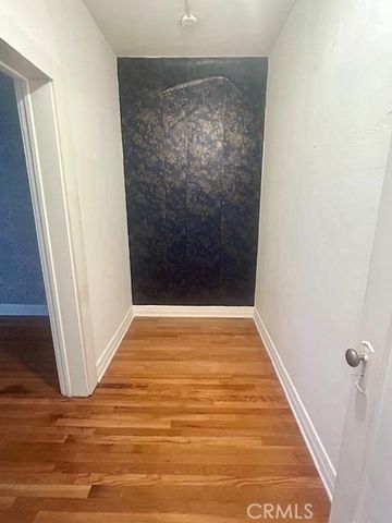 2121 James M Wood Boulevard 205, Los Angeles, CA 90006