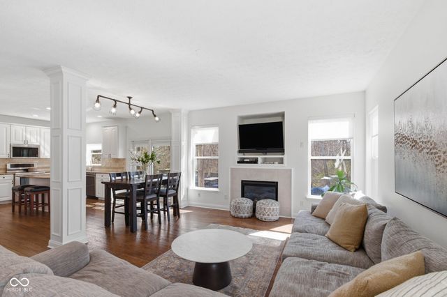 14211 Monarchy Lane, Fishers, IN 46037