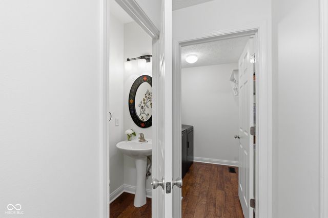 14211 Monarchy Lane, Fishers, IN 46037