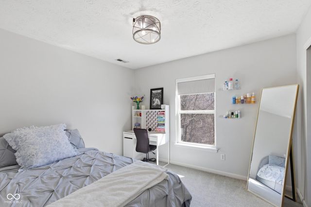 14211 Monarchy Lane, Fishers, IN 46037