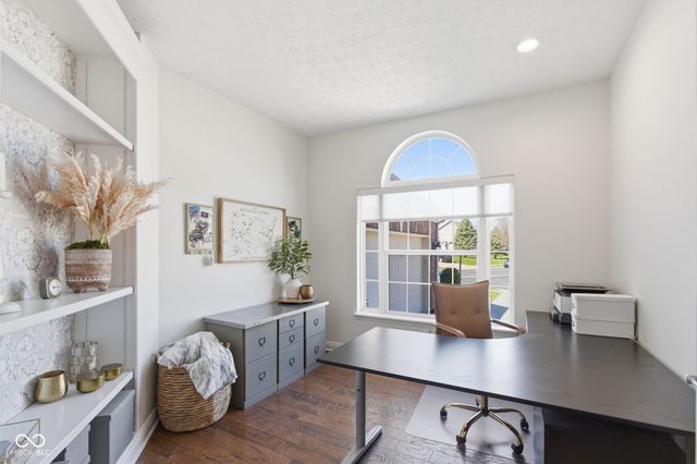 14211 Monarchy Lane, Fishers, IN 46037