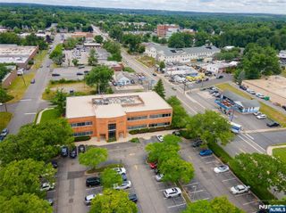 333 Old Hook Road 101, Westwood, NJ 07675