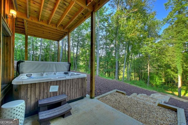 93 Trails End, Epworth, GA 30541