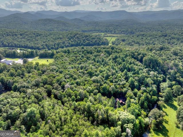 93 Trails End, Epworth, GA 30541