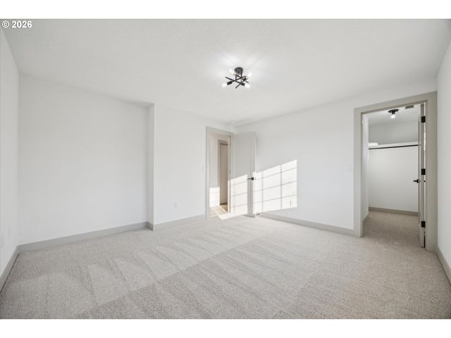 4012 Ne 140TH Ave, Vancouver, WA 98682