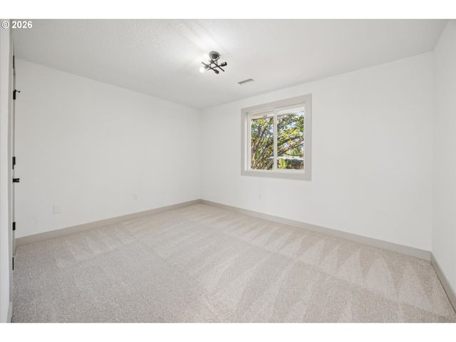 4012 Ne 140TH Ave, Vancouver, WA 98682