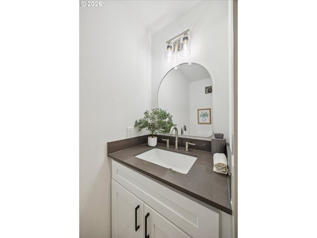 4012 Ne 140TH Ave, Vancouver, WA 98682