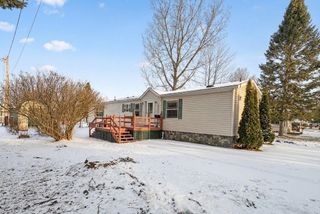 2477 RTE 5 C10, Derby, VT 05829