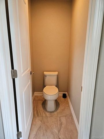 7244 S Scottsburg Way, Aurora, CO 80016