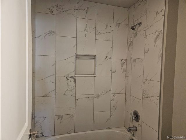 7244 S Scottsburg Way, Aurora, CO 80016