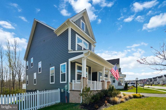 18150 MARSH PINE RD, Dumfries, VA 22026