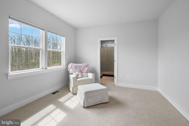 18150 MARSH PINE RD, Dumfries, VA 22026