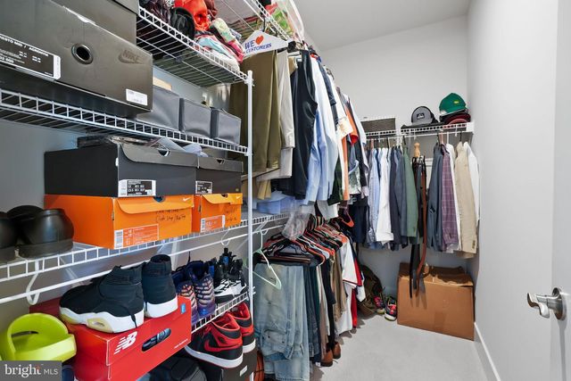 18150 MARSH PINE RD, Dumfries, VA 22026