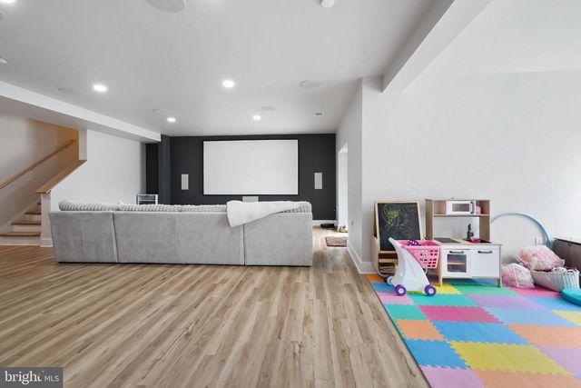 18150 MARSH PINE RD, Dumfries, VA 22026