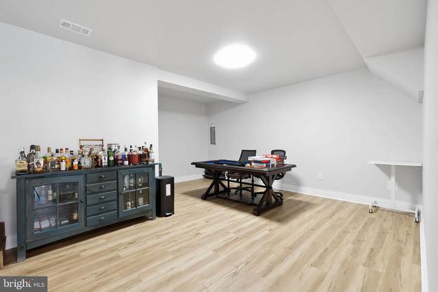 18150 MARSH PINE RD, Dumfries, VA 22026