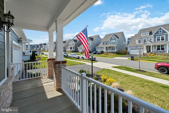 18150 MARSH PINE RD, Dumfries, VA 22026