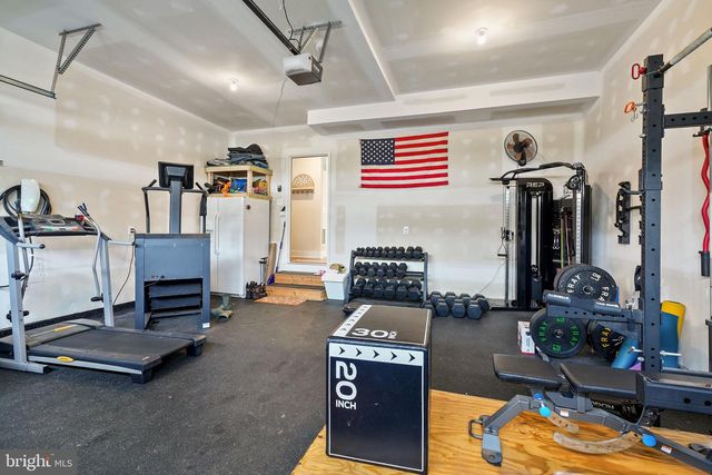 18150 MARSH PINE RD, Dumfries, VA 22026