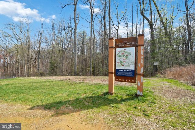 18150 MARSH PINE RD, Dumfries, VA 22026