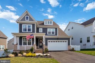 18150 MARSH PINE RD, Dumfries, VA 22026