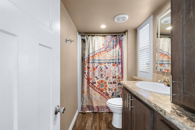 3270 Fm 671, Luling, TX 78648