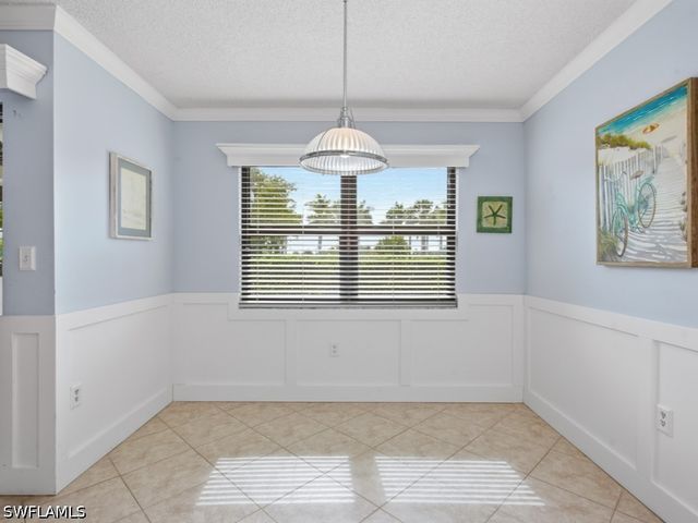 1512 Mainsail DR 5, Naples, FL 34114