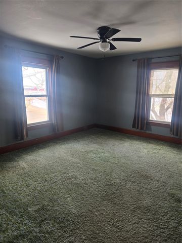 520 Mill Street, Toronto, IA 52777