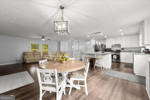 177 Norton Circle, Carrollton, GA 30117