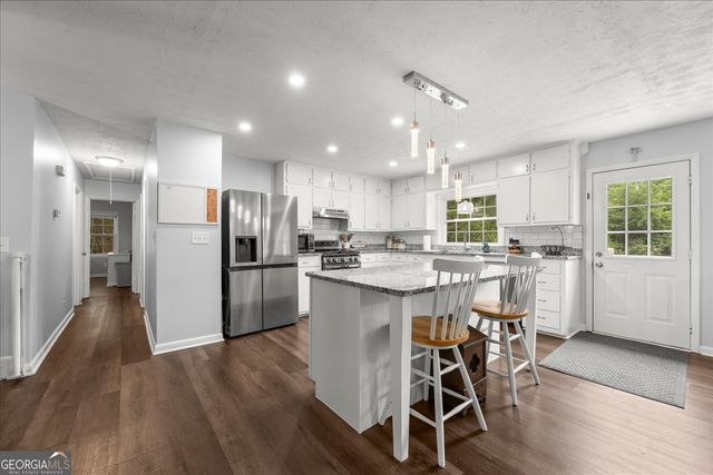 177 Norton Circle, Carrollton, GA 30117