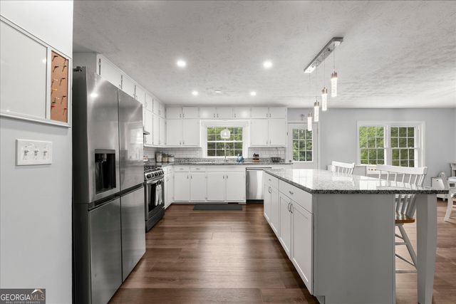 177 Norton Circle, Carrollton, GA 30117