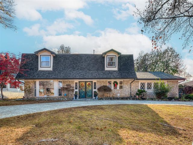 2208 Amber Road, Oklahoma City, OK 73170