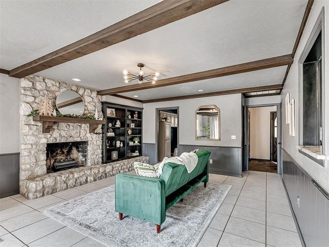 2208 Amber Road, Oklahoma City, OK 73170