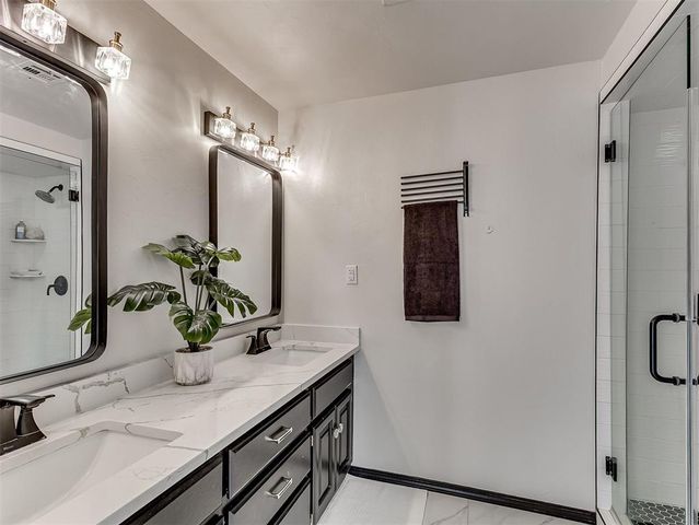 2208 Amber Road, Oklahoma City, OK 73170