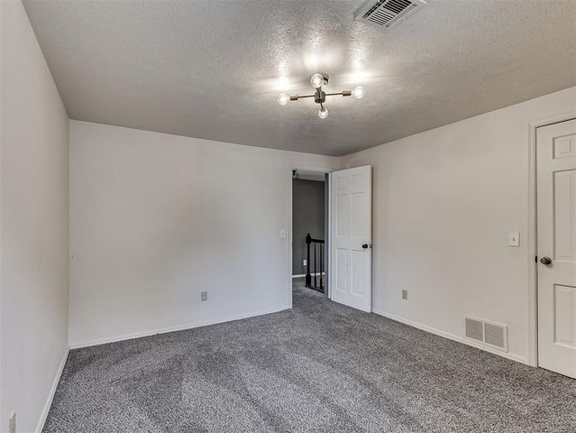 2208 Amber Road, Oklahoma City, OK 73170