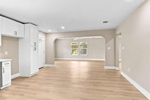 2803 S Houston Drive, La Marque, TX 77568