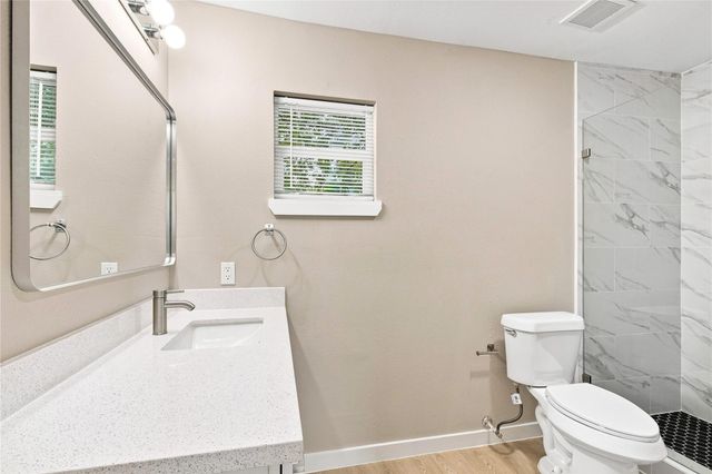 2803 S Houston Drive, La Marque, TX 77568