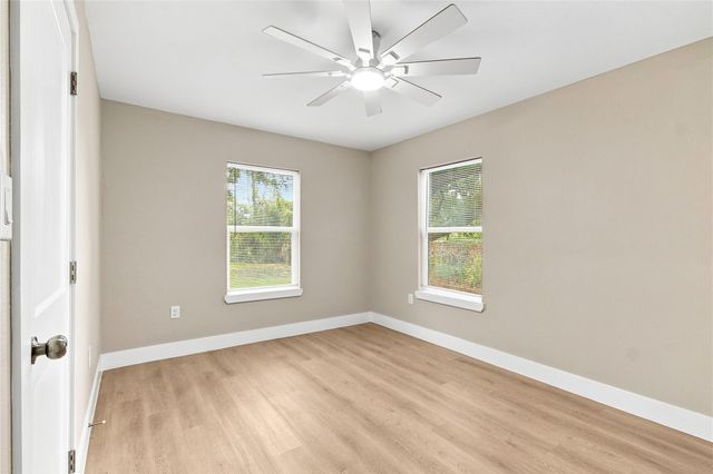 2803 S Houston Drive, La Marque, TX 77568
